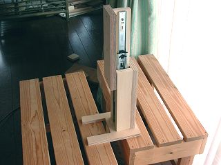 http://vicdiy.com/products/drill_stand/image/test08_320.jpg